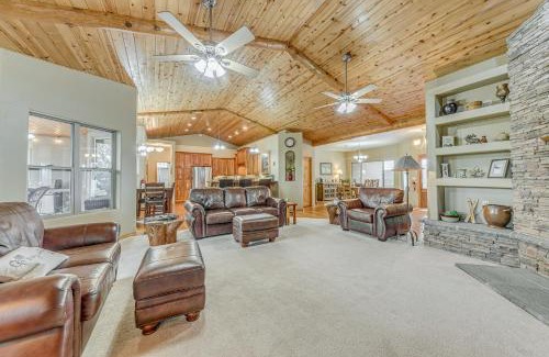 Ruidoso House | Ruidoso Vacation Rental Close to Hiking and Skiing