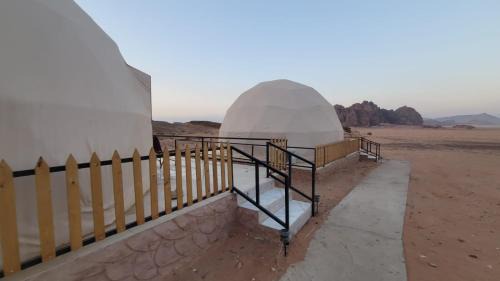 Wadi Rum Hotel | Rum Gonesh Luxury Camp