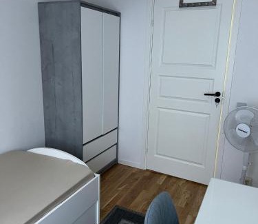 Soder House | Rum i stor lägenhet nära Malmö Hyllie
