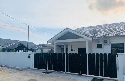 Kuantan House | rumahpantai.afr