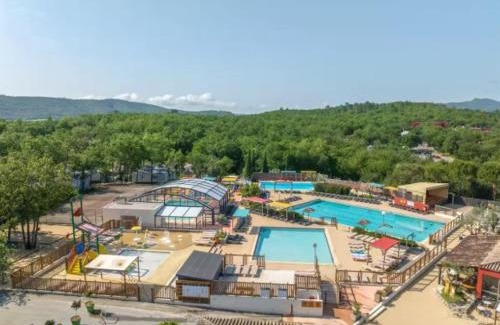 Lagorce Apartment | Ruoms Mobil-home camping animé près des Gorges