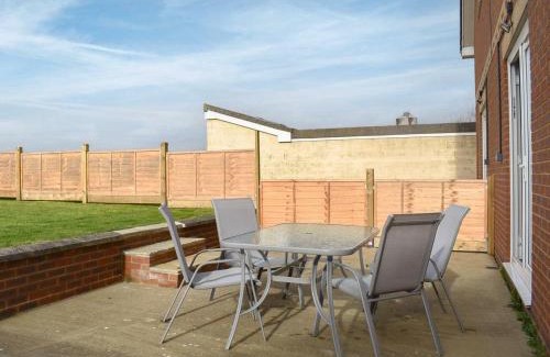 Newport Apartment | Rural 3 Bedroom house, Newport - The Lifeboat