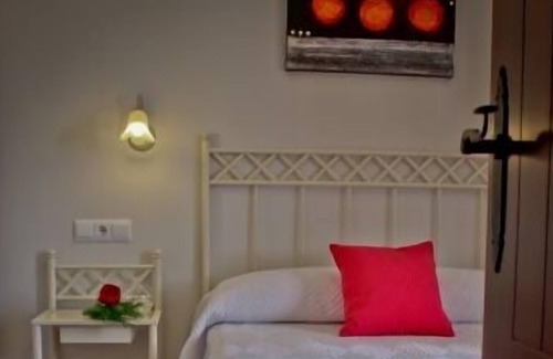 Alcala de los Gazules Cottage | Rural accommodation Hozgarganta, Rural House El Lario