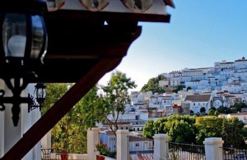 Alcala de los Gazules Cottage | Rural accommodation Hozgarganta, Rural House El Lario