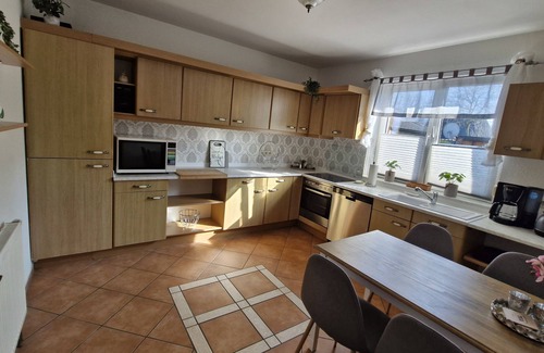 Bramel House | Rural, by the North Sea, family-friendly, sauna and whirlpool!