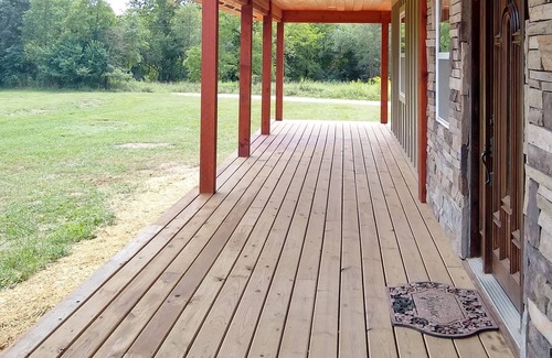 Ellsinore House | Rural family getaway