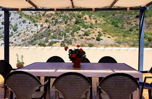 Benaojan Ski Chalet | Rural house (full rental) Casitas Cueva del Gato for 6 people