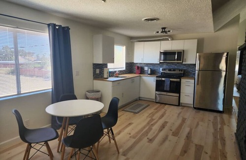 Paradise Apartment | Rural Living Near the Strip in Las Vegas
