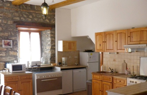 Peyrusse Apartment | Rural lodging 12 people
