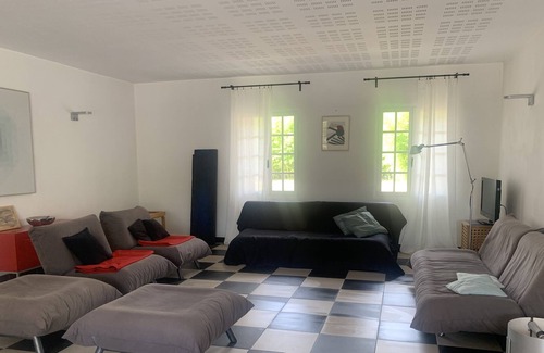 Senas House | Rurally located, luxury Mas in Provence with spacious garden (3 ha) and swimming pool