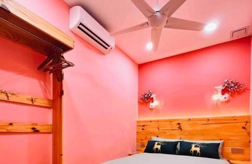 Taman Century Cottage | Rusa Cottage (Sleeps 10 pax - 1 min walk from KSL)