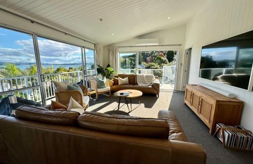 Russell Apartment | Russell Penthouse