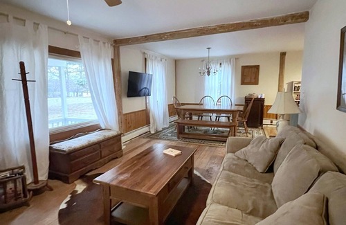 Pine Plains House | Rustic 2 bedroom Stissing Lake Guest Cabin