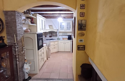 Monte Compatri Apartment | Rustic apartment of 70sqm in villa in residential context all comforts