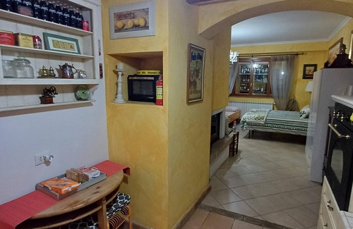 Monte Compatri Apartment | Rustic apartment of 70sqm in villa in residential context all comforts
