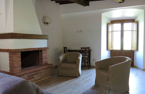 Parrano Apartment | Rustic apartment in the green heart of Italy