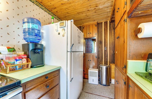 Buffalo Mills Cabin | Rustic Bedford Cabin Near Hunting & Fishing