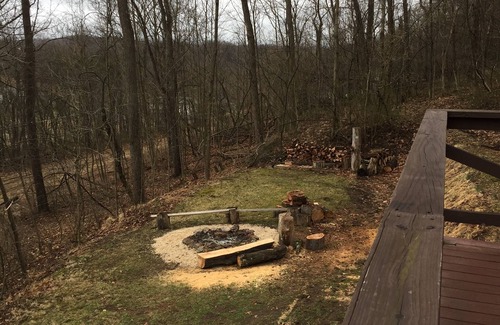 Hesston Cabin | Rustic Cabin in the Woods Close to Raystown Lake - DOG Friendly