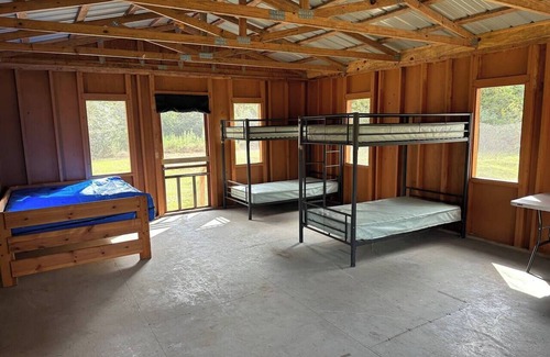Eau Claire House | Rustic Cabin Retreat 2-A