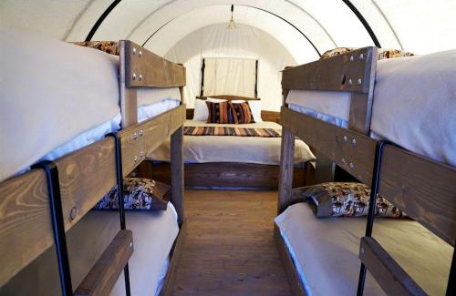 South Oklahoma City House | Rustic Conestoga Glamping Covered Wagon for Amazing Getaways to Oklahoma Farm