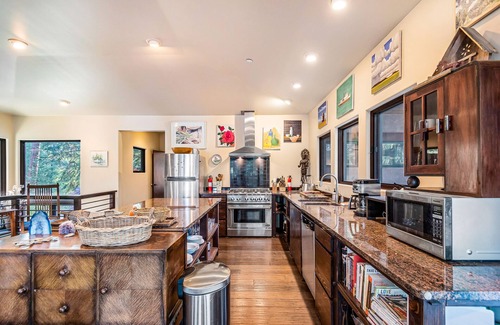 Harrison House | Rustic contemporary in a private forest setting overlooking Lake Coeur d’Alene