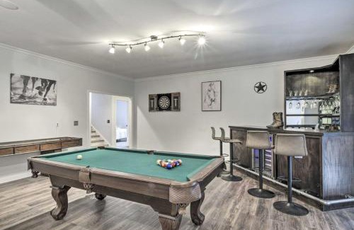 Pinehurst House | Rustic Escape w Game Room and Modern Amenities