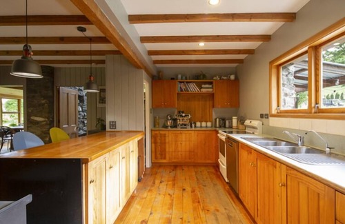 Gibbston Other | Rustic Farm House in Gibbston Valley