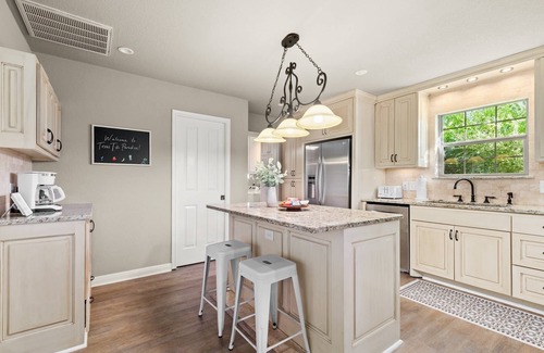 New Braunfels House | Rustic Farmhouse with Backyard Tiki Paradise | Private Pool, Tiki Bar, Ping Pong, Fire Pit & Games