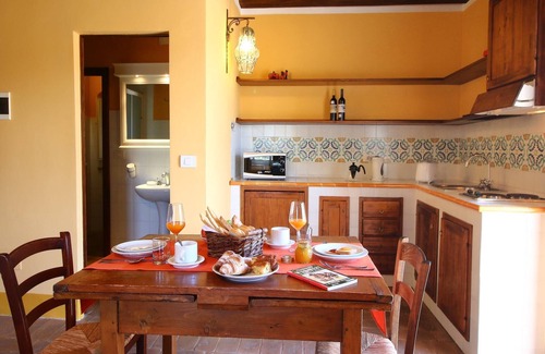 Assisi House | Rustic Getaway with Pool, Garden