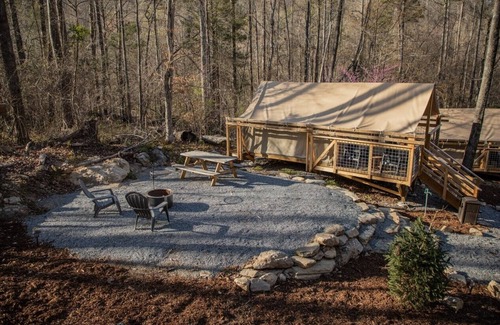 Saluda RV Rental | Rustic Glamping Tent nestled in the beauty of the Green River Gamelands!
