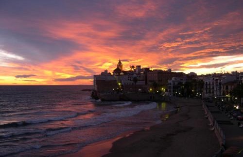 Sitges Apartment | Rustic good