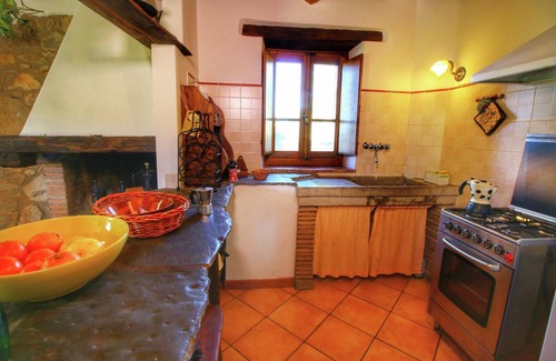 Ortignano Raggiolo House | Rustic Holiday Home, Ortignano