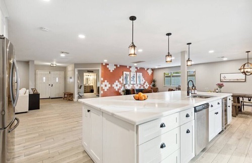 Camelback East House | Rustic Lux I Uptown PHX I 4 BR by Biltmore