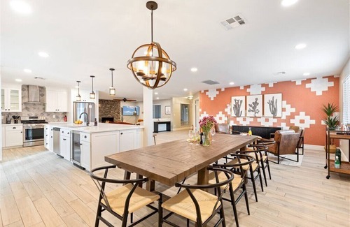 Camelback East House | Rustic Lux I Uptown PHX I 4 BR by Biltmore