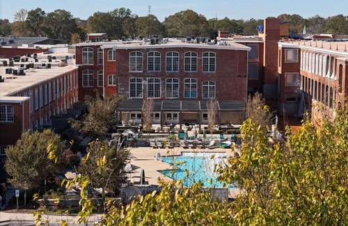 Judson Apartment | Rustic Meets Modern: 2BR/2BA