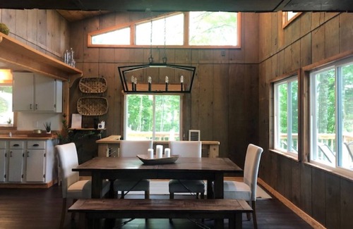 Cullowhee House | Rustic Modern Mountain Retreat w/Awesome Lake Glenville view