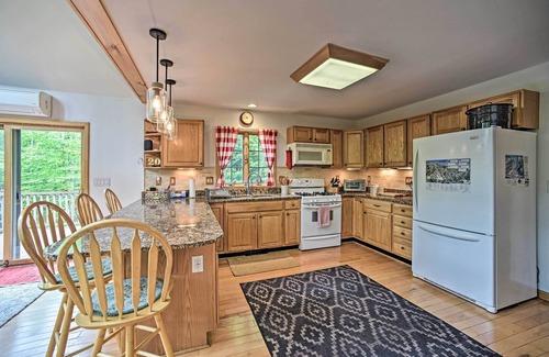 North Creek House | Rustic North Creek Getaway ~ 4 Mi to Gore Mtn!