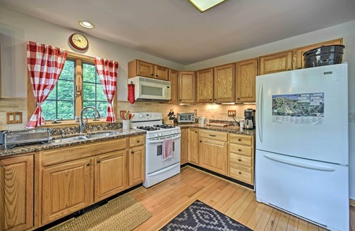 North Creek House | Rustic North Creek Getaway ~ 4 Mi to Gore Mtn!