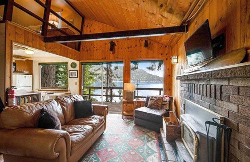 Port Angeles House | Rustic, off-the-grid lakefront home with private dock & woodstove - dog-friendly