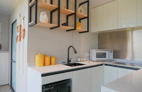 Satin House | Rustic Ranch and the Vessels of tomorrow