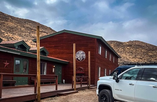 Blaine County Cottage | Rustic Ranch & Retreat property near Sun Valley. Perfect for large groups, fishing and hunting parties. Bring your toys! Close to Little Wood Reservoir, Craters of the Moon and Silver Creek Preserve.