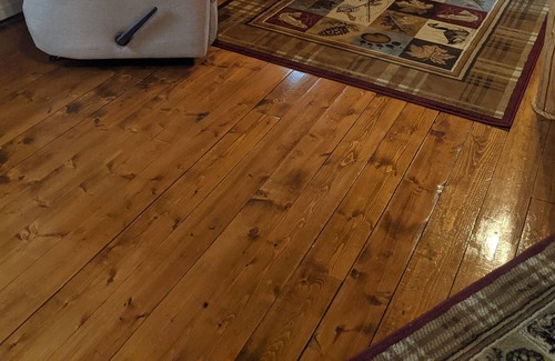 Perham Cabin | Rustic Retreat Lodge LLC