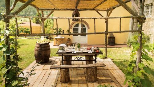 Montemagno House | Rustico Dora