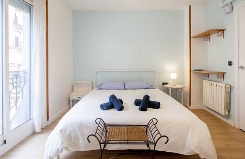 Arrancapins House | RUZAFA CENTER II APARTMENT. WIFI. AIR CONDITIONER TERRACE