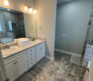 Wynnehaven Beach House | RV Ready 3BR 2BA Home Near Navarre and Destin