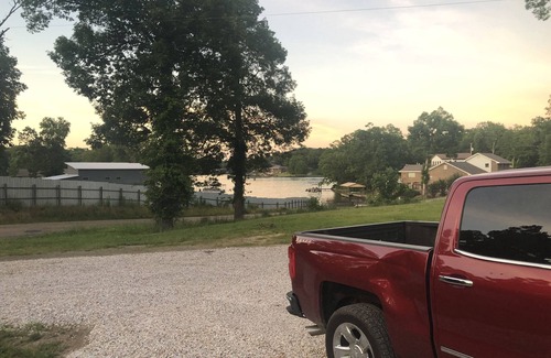 Mid America RV Rental | RV SITE-LAKE HAMILTON-SPACE B