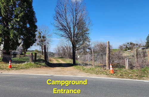 Pinehurst RV Rental | RV1 Site w/Hookups Near Kings Canyon & Sequoia NP