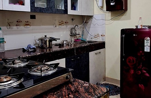 Mahmoorganj Apartment | RvINN.