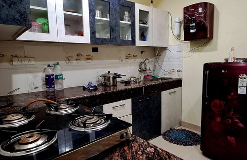 Mahmoorganj Apartment | RvINN.