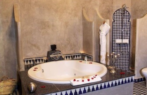 El Ayoun House | Ryad Alya